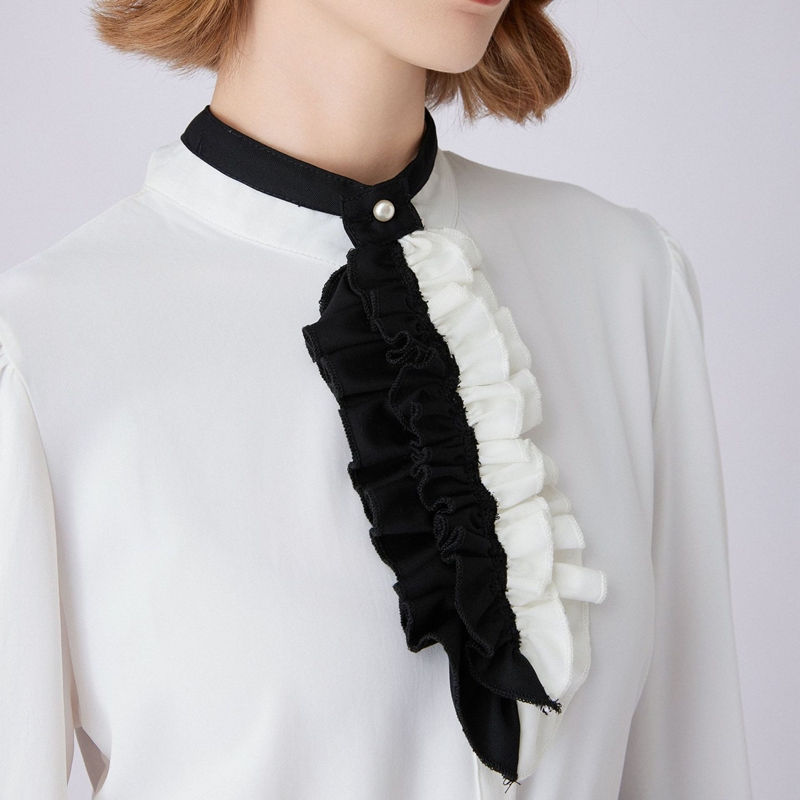 Shirts - Gola Decorativa Preta e Branca com